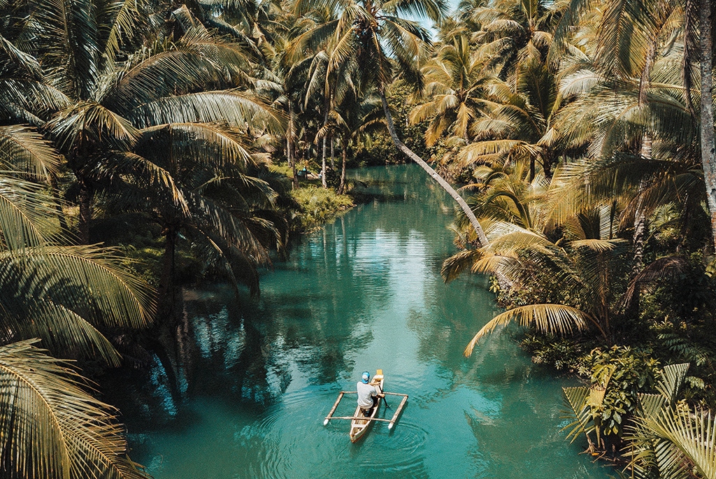 Philippines-rolands-varsbergs-miKmVyq3qhE-unsplash